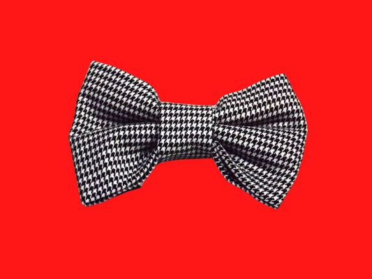 Chulapo,  Elegant Dog Bowtie with Elastic Collar Strap