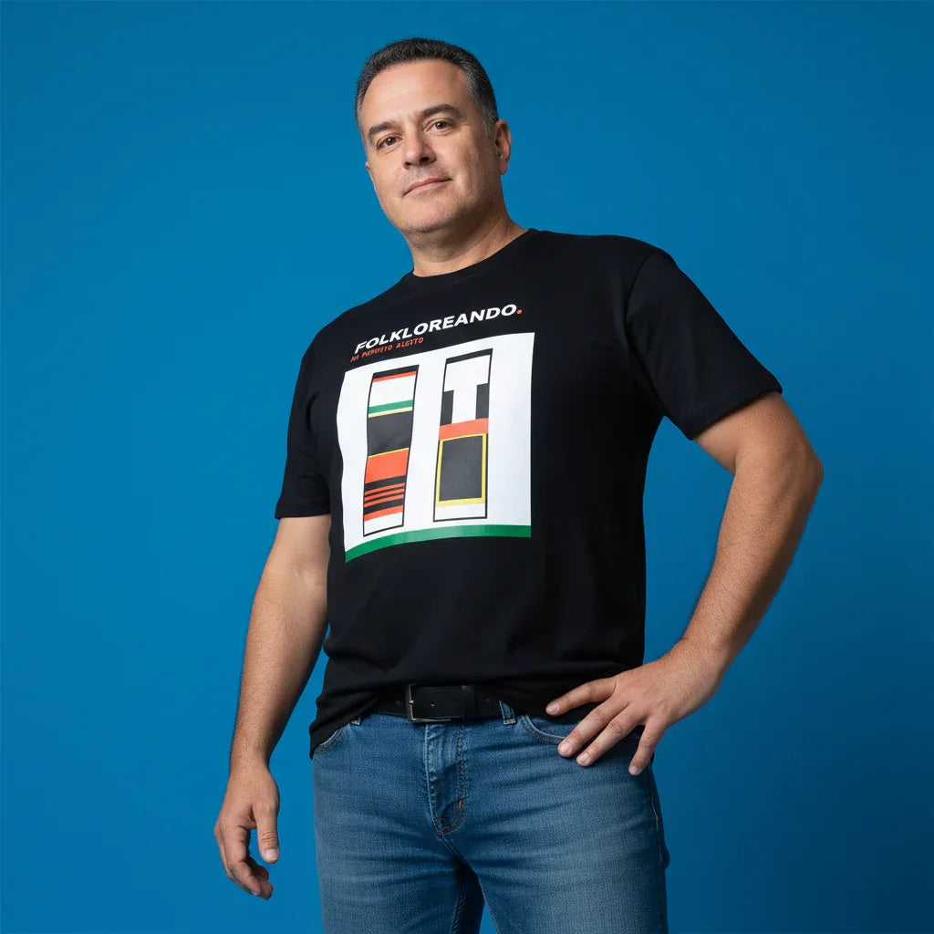 T-Shirt "Folkloreando" Classic Fit - camiseta, algodón, clásica, unisex, hombre, mujer - Mi Perrito Alfito