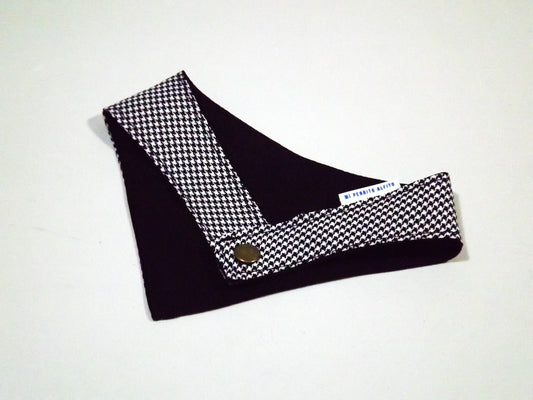 Chulapo, Chic Styles: Trendy Bandana for Dogs