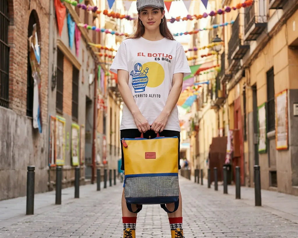 Mochilas - Colección "Good chulapismo" | Amarillo limonada - Mi Perrito Alfito