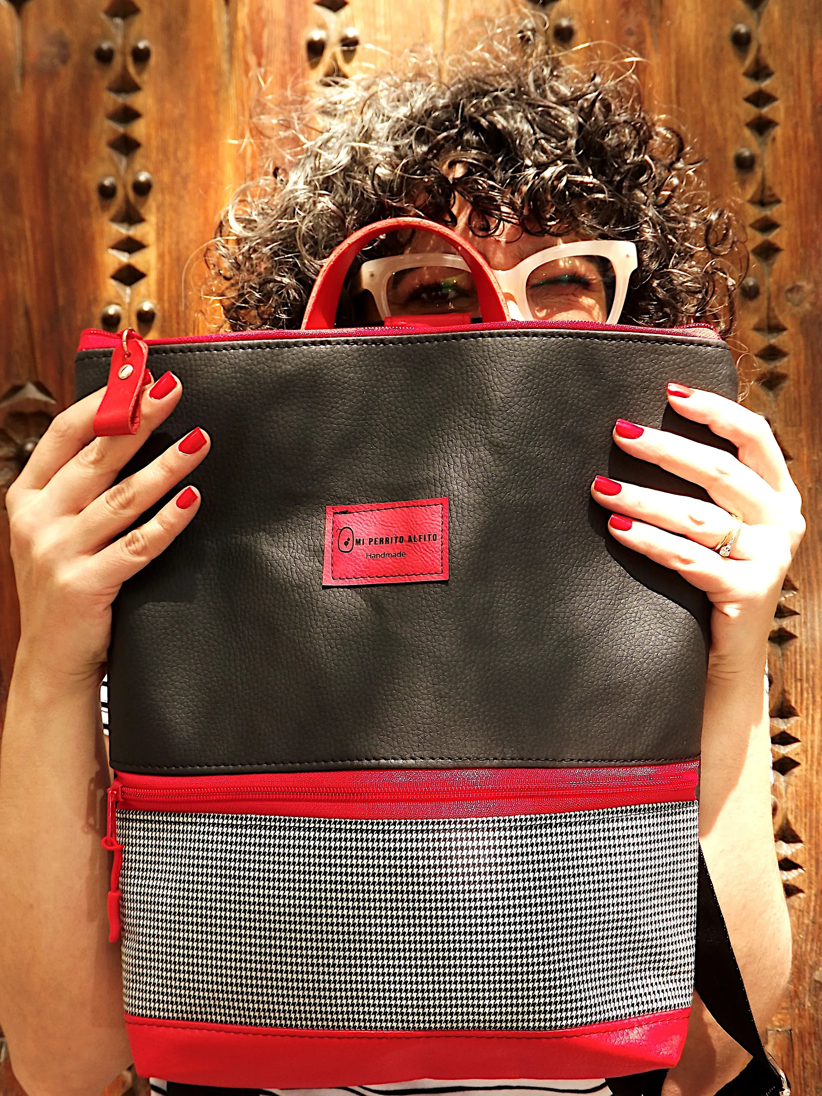 Mochilas - Colección "Good chulapismo" | Negro azabache - Mi Perrito Alfito
