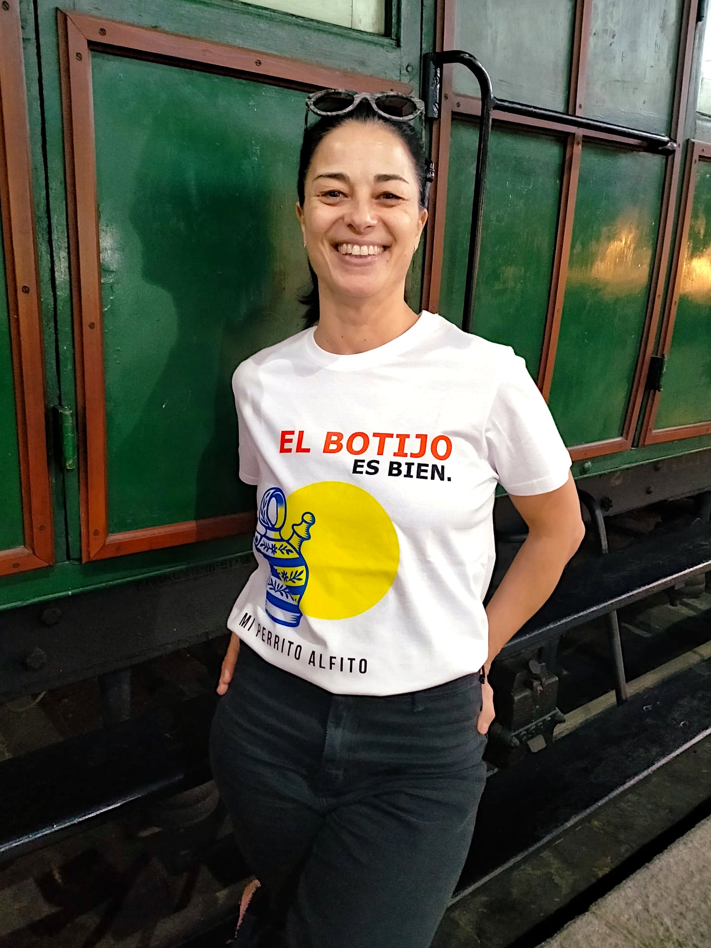 180G Classic Fit T-Shirt "El Botijo es bien"