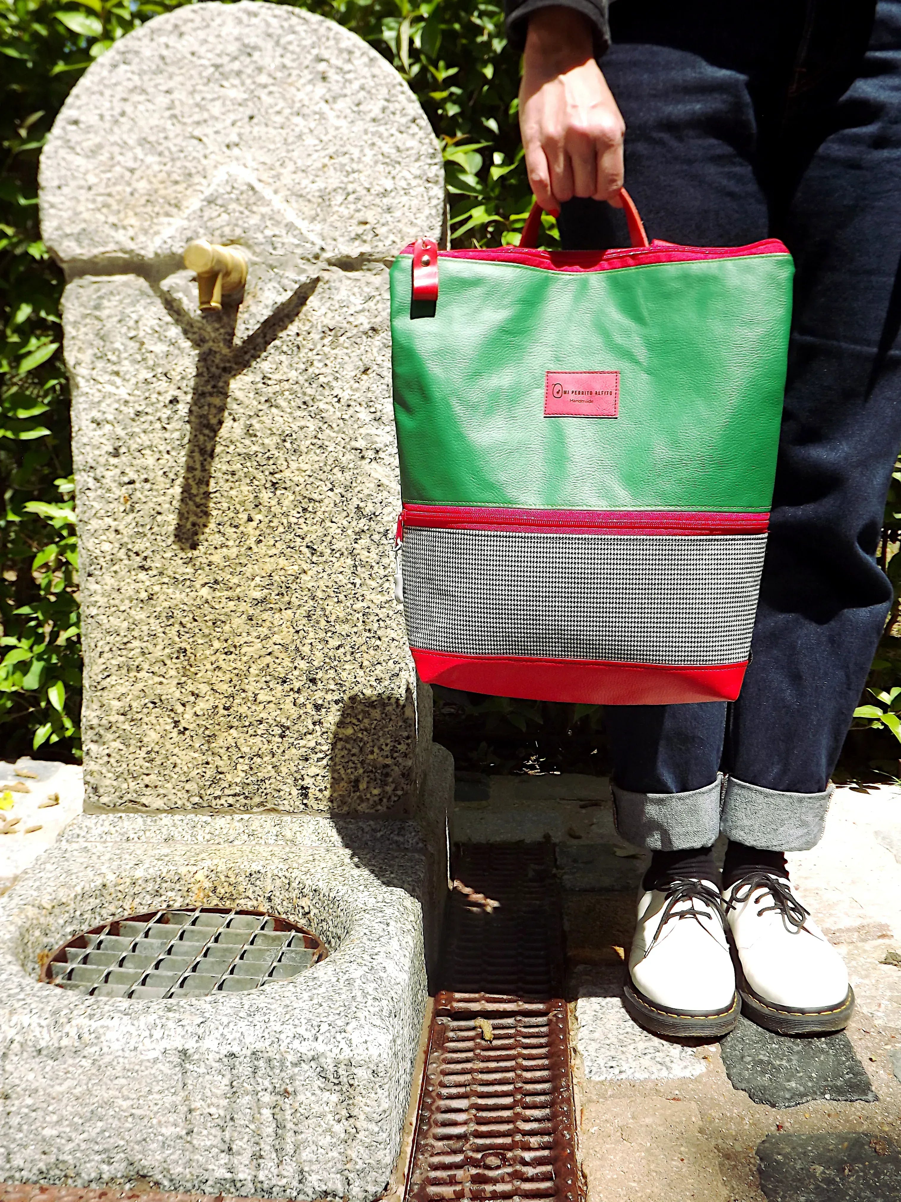 Mochilas - Colección "Good chulapismo" | Verde pradera - Mi Perrito Alfito